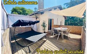 Beau T3 en duplex terrasse et parking bien placé